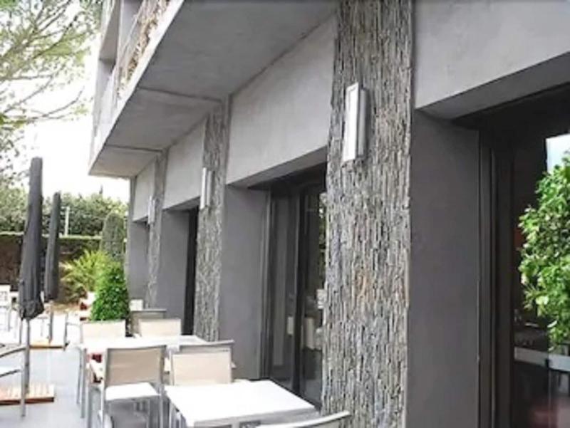 Le Safari Hotel Restaurant Carpentras Bagian luar foto