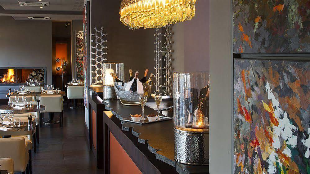 Le Safari Hotel Restaurant Carpentras Bagian luar foto